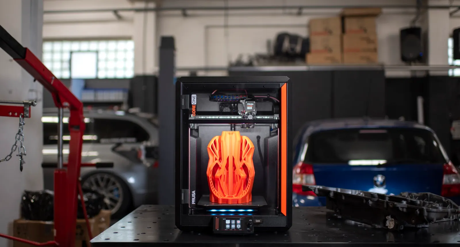 工房に並ぶ Prusa の3Dプリンター